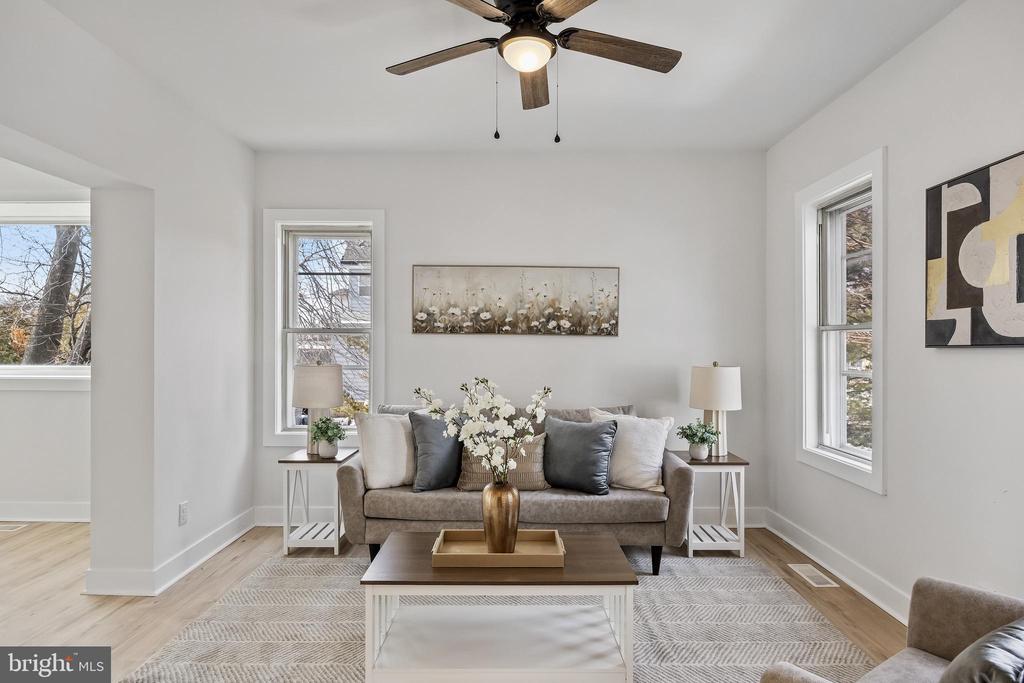 Residential in OAKLYN 3