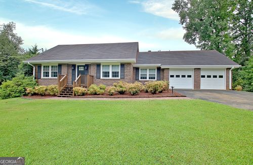 145 Marilyn Dr E, Fayetteville, GA, 30214-1159 | Card Image