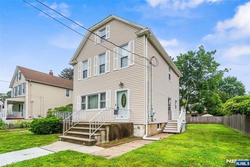59 Washington Ave, Maywood, NJ, 07607-2038 | Card Image