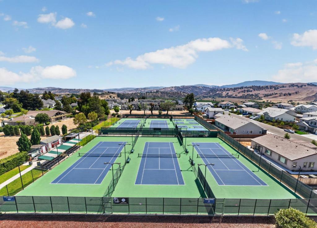 Residential in Hollister 5