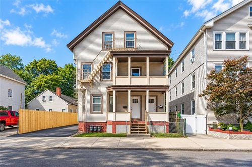 56 Felix St, Providence, RI, 02908-4837 | Card Image