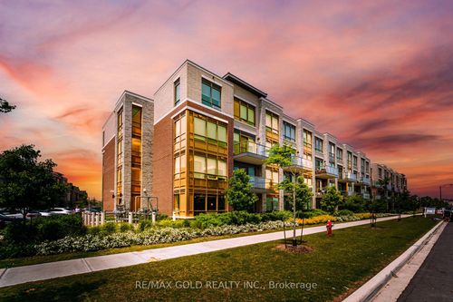 307-95 Attmar Dr, Brampton, ON, L6P0Y6 | Card Image