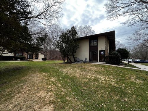 1-1 Pine Court, Brookhaven, NY, 11784 | Card Image