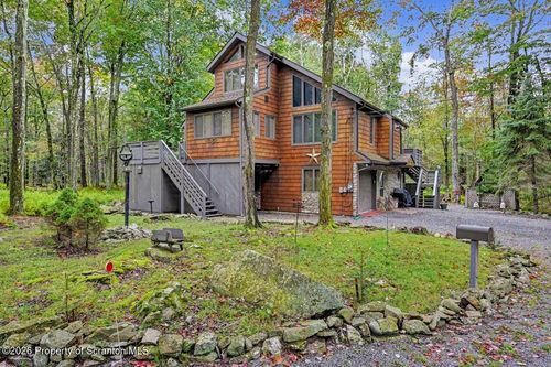183 Delbert Dr, Covington Twp, PA, 18424-8787 | Card Image