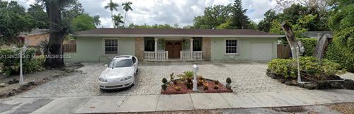 720 Ne 155th St, Miami, FL, 33162-5237 | Card Image