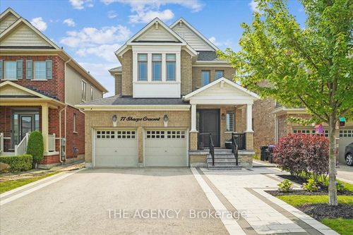 {{alt}} | Card Image