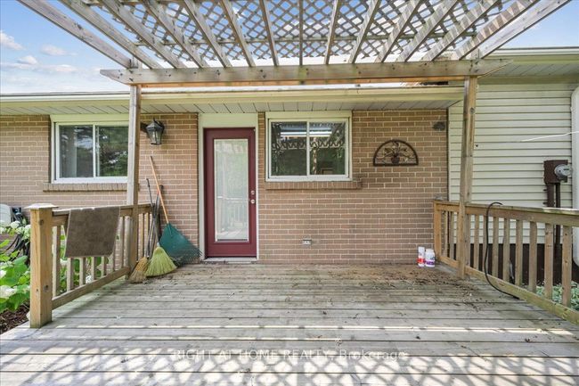 12 Eldon Crt, House other with 3 bedrooms, 2 bathrooms and 4 parking in Brampton ON | Image 37
