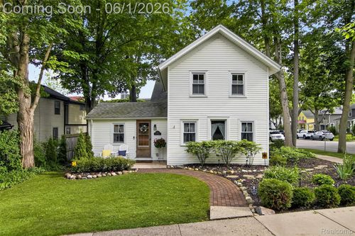 623 W Liberty St, Ann Arbor, MI, 48103-4346 | Card Image