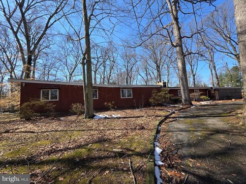 17 Cardinal Dr, MOORESTOWN, NJ, 08057-1348 | Card Image