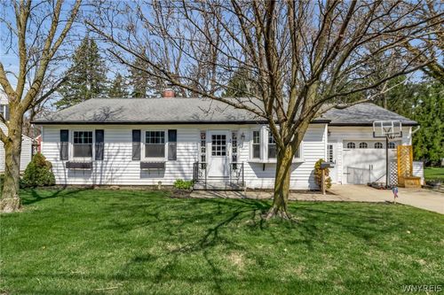 491 Pleasant Ave, Hamburg, NY, 14075-4701 | Card Image