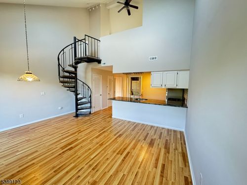 unit-6-2 Stowe Ct, Vernon, NJ, 07462-4552 | Card Image