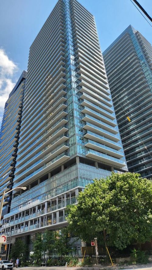 2811-99 Broadway Ave, Toronto, ON, M4P0E3 | Card Image