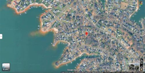 20914 Sierra Vista Dr, Cornelius, NC, 28031-6742 | Card Image