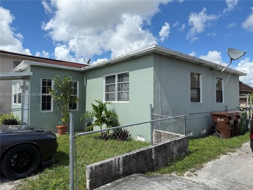 155 W 26th St, Hialeah, FL, 33010-1601 | Card Image