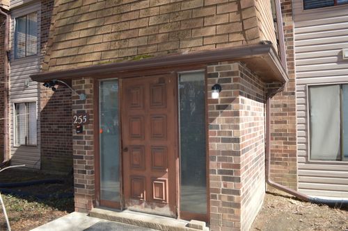 apt-8-255 E Court Of Shorewood, Vernon Hills, IL, 60061-2533 | Card Image