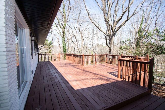1883 Pine Tree Trl, House other with 3 bedrooms, 2 bathrooms and 2 parking in Gainesville GA | Image 57