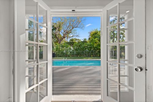4080 Hardie Ave, Miami, FL, 33133-6345 | Card Image