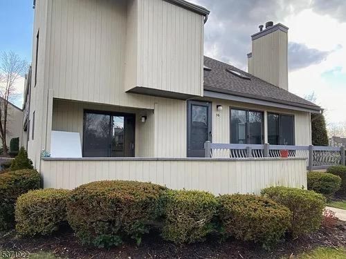 56 Woodhill St, Somerset, NJ, 08873-4676 | Card Image
