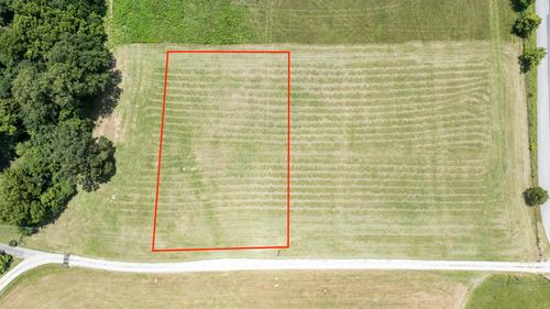70 Maggie Way, Somerset, KY, 42503-5018 | Card Image