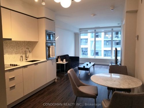 415w-27 Bathurst St, Toronto, ON, M5V0R1 | Card Image