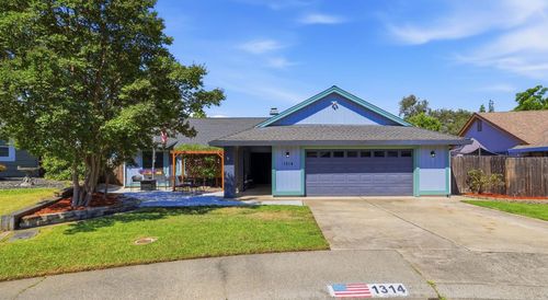 1314 Carnation Court, Roseville, CA, 95661 | Card Image