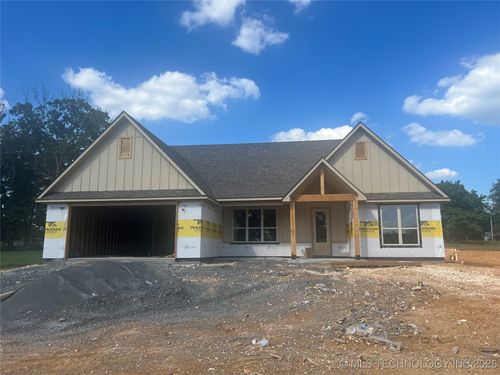 16605 W Sierra Cir, Tahlequah, OK, 74464-7365 | Card Image