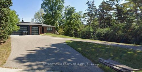 29 Bartley Bull Pky, Brampton, ON, L6W2J3 | Card Image