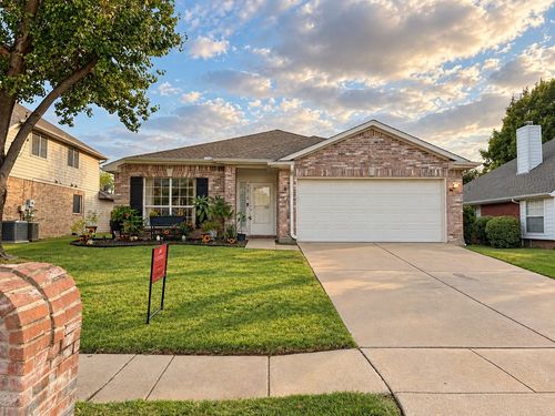 7616 Sunburst Trl, Denton, TX, 76210-5218 | Card Image