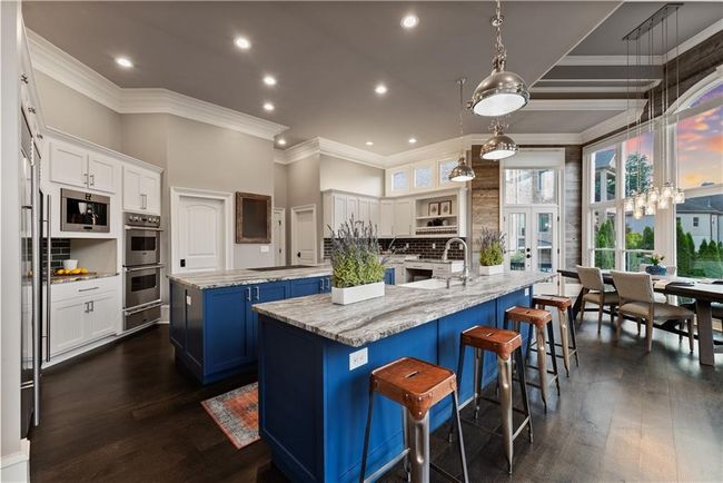 5610 Point West Dr, House other with 6 bedrooms, 7 bathrooms and null parking in Oakwood GA | Image 18