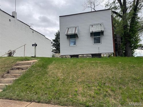 3762 French Ave, Saint Louis, MO, 63116-4045 | Card Image