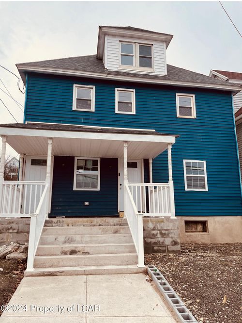 2-838 Moosic St, Scranton, PA, 18505-2059 | Card Image