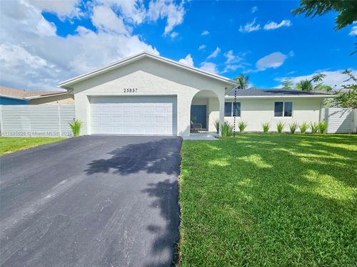 25857 Sw 132nd Ct, Homestead, FL, 33032-6832 | Card Image