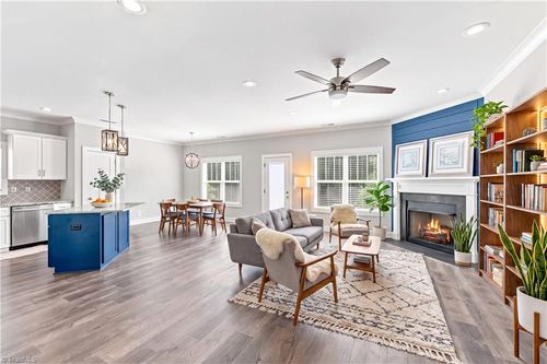 78 Robinhood Cir, Winston-Salem, NC, 27106-4230 | Card Image