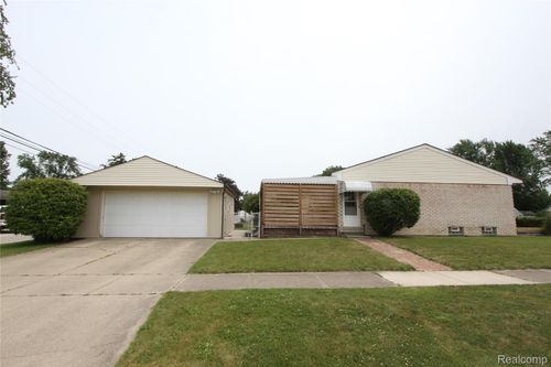 29716 Joy Rd, Livonia, MI, 48150-4077 | Card Image