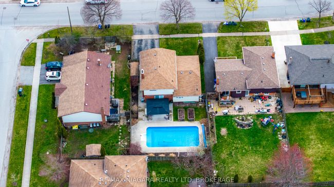 7639 Jubilee Dr, House other with 3 bedrooms, 3 bathrooms and 2 parking in Niagara Falls ON | Image 34