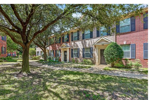 4020 Kyndra Cir, Richardson, TX, 75082-2762 | Card Image