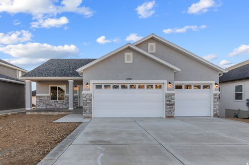 41m-2302 E 320 North St, Spanish Fork, UT, 84660 | Card Image