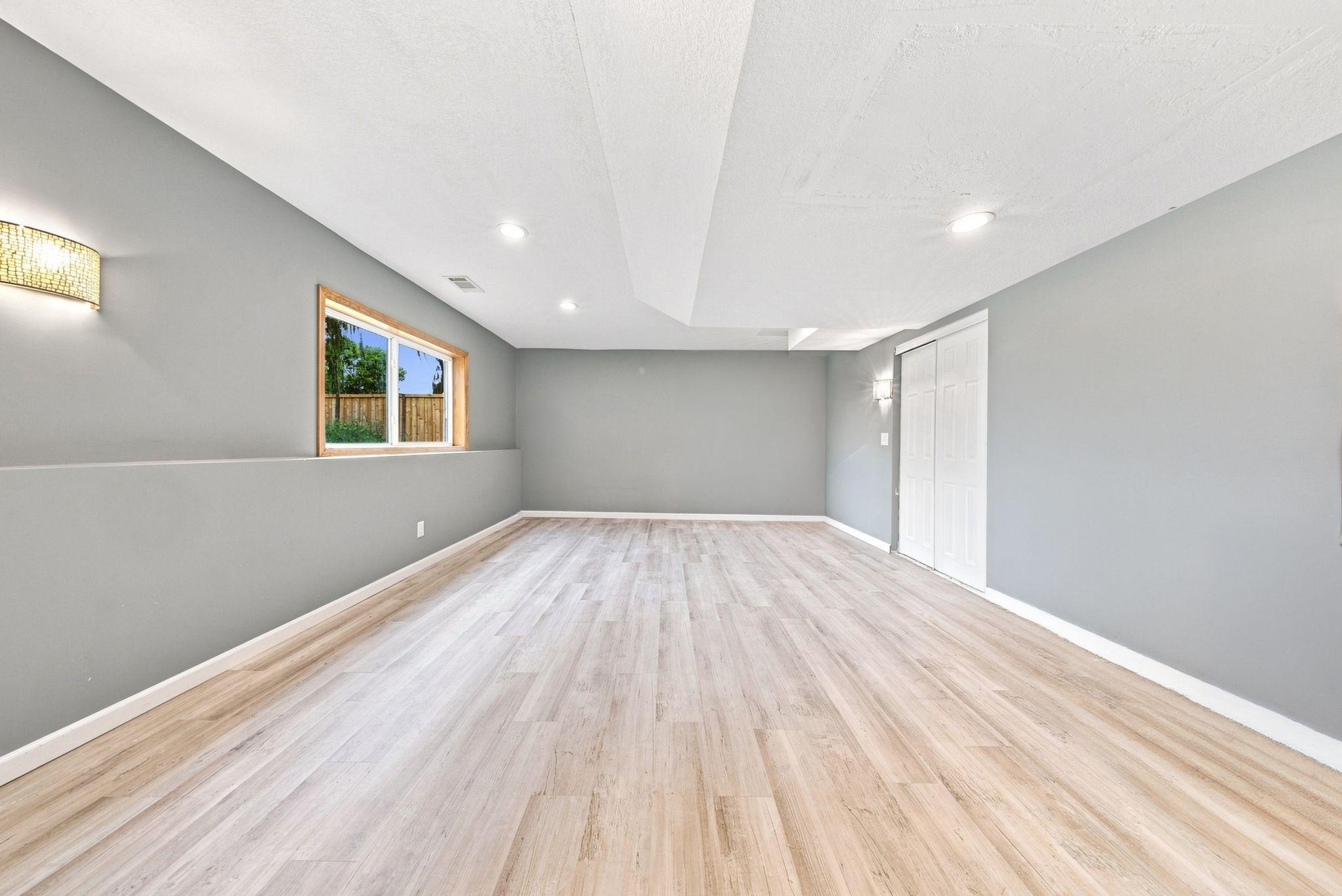 Residential in Elko New Market 5