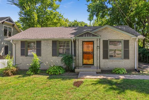 2510 9th Ave S, Nashville, TN, 37204-2609 | Card Image