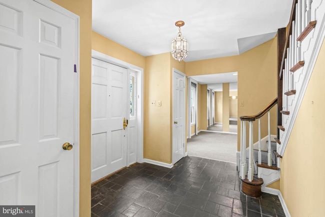 2 Stevenage Cir, House other with 5 bedrooms, 3 bathrooms and null parking in ROCKVILLE MD | Image 9