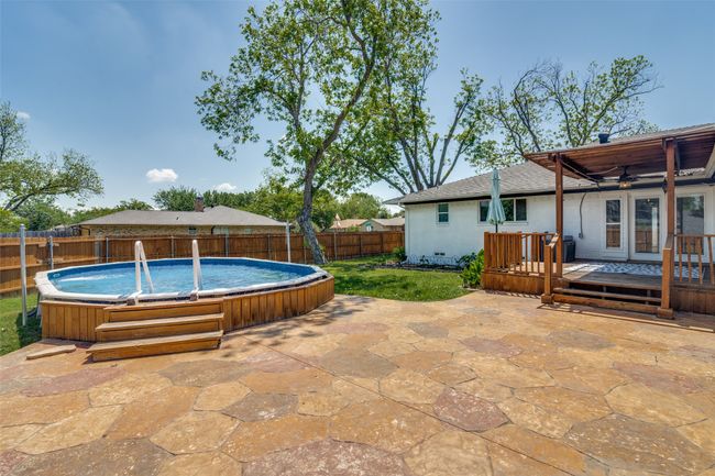 1601 Lexington Dr, House other with 4 bedrooms, 3 bathrooms and null parking in Garland TX | Image 4