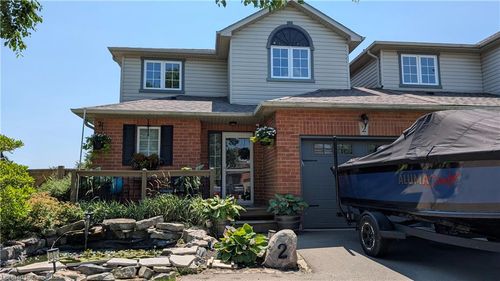 2 Bronte Crt, Dundas, ON, L9H7N2 | Card Image