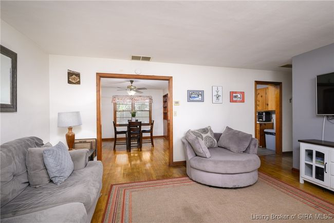 2113 Wilson Ave, Home with 3 bedrooms, 1 bathrooms and null parking in Madison IN | Image 9
