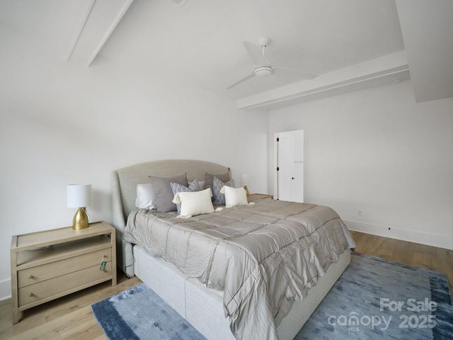 Primary Bedroom | Image 25