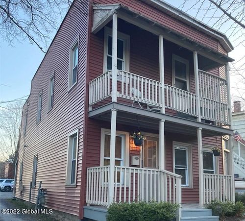 2-18 Van Dam St, Saratoga Springs, NY, 12866-2102 | Card Image