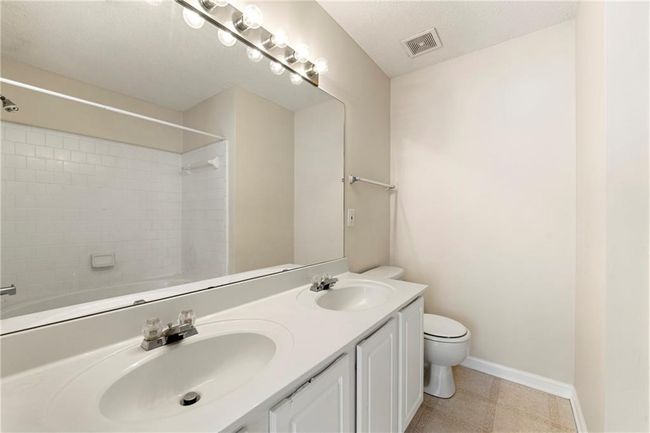 4100 Howell Park Rd, Townhouse with 2 bedrooms, 3 bathrooms and 2 parking in Duluth GA | Image 15