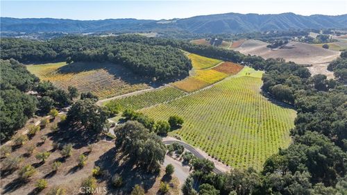 1545 Willow Creek Rd, Paso Robles, CA, 93446-9641 | Card Image
