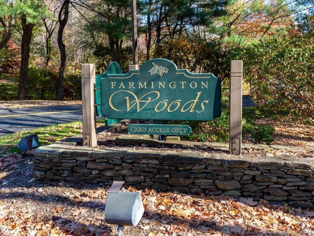 Great Meadow Ln, Avon, CT 06001