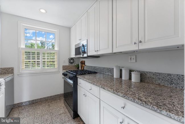 911 S Lee St, Townhouse with 4 bedrooms, 4 bathrooms and null parking in ALEXANDRIA VA | Image 9