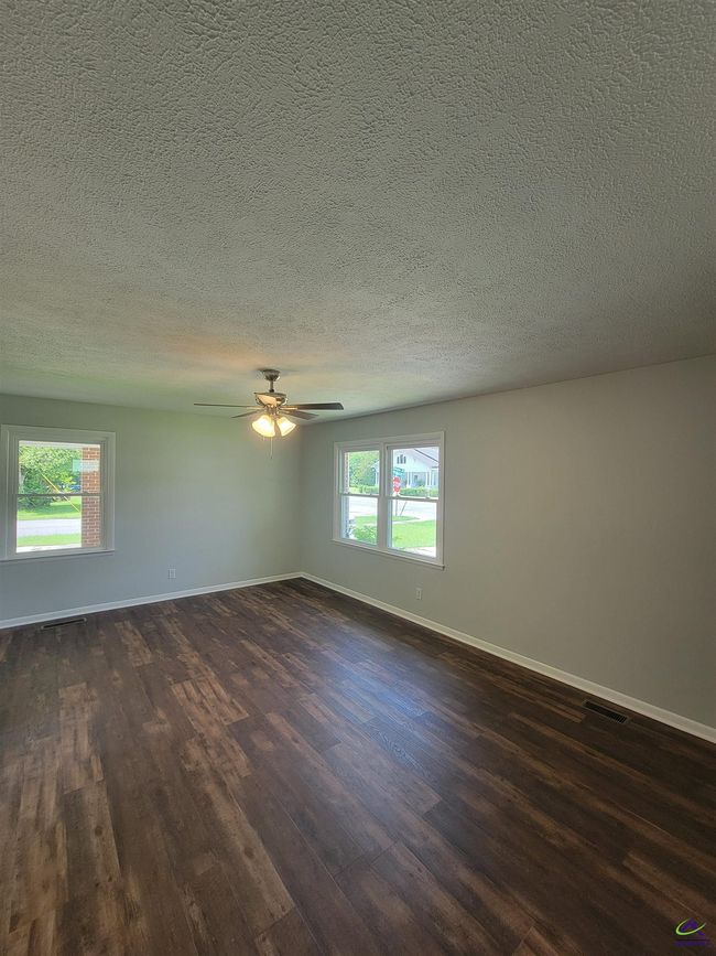 197 W Dykes St, House other with 2 bedrooms, 1 bathrooms and null parking in cochran GA | Image 15